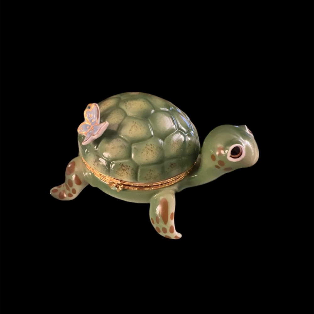 Ardleigh Elliott ‘Little Charmer’ Tiny Turtle music box